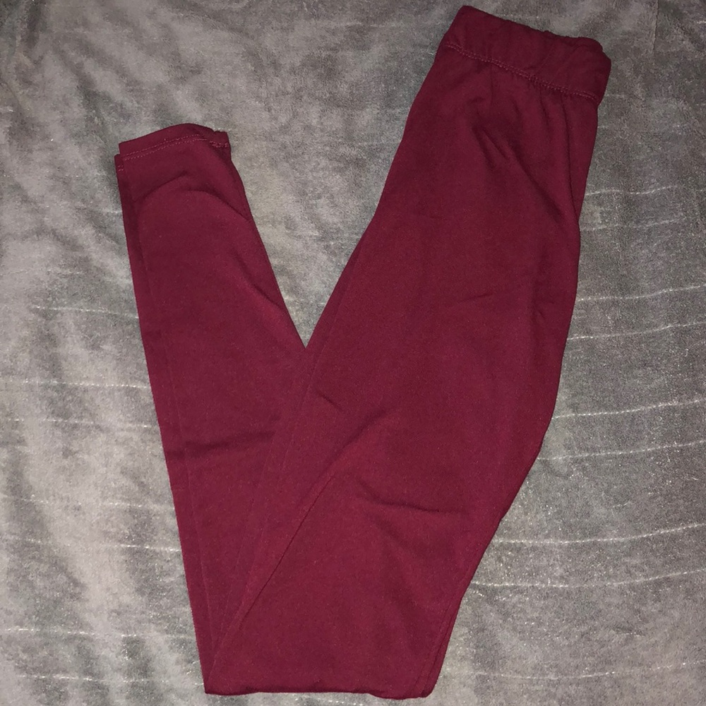 Burgundy leggings